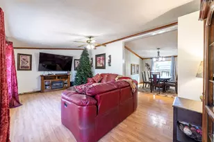 11327 N 550 E, Demotte, IN 46310 - Photo 2