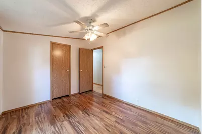 11327 N 550 E #7, Demotte, IN 46310 - Photo 24