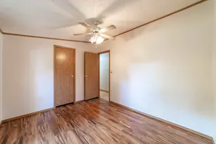 11327 N 550 E, Demotte, IN 46310 - Photo 24