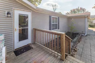 11327 N 550 E, Demotte, IN 46310 - Photo 40