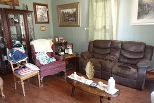 302 S Main St, Knox, IN 46534 - Photo 2