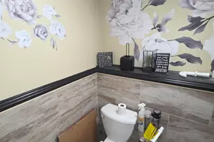 1429 W 74th Pl, Merrillville, IN 46410 - Photo 10