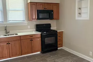 308 Rankin St, Chesterton, IN 46304 - Photo 6