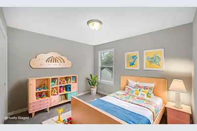 211 E Fulton Street, Michigan City, IN 46360 - Photo 6