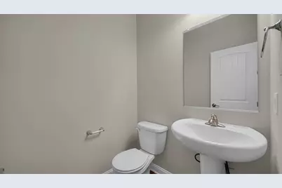 211 E Fulton Street, Michigan City, IN 46360 - Photo 16