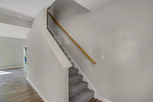 211 E Fulton St, Michigan City, IN 46360 - Photo 18