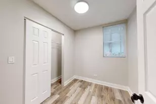 1379 Roosevelt Pl, Gary, IN 46404 - Photo 6