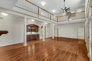 836 Killarney Dr, Dyer, IN 46311 - Photo 6