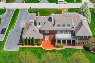 836 Killarney, Dyer, IN 46311 - Photo 4