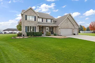 1215 Westbrook Ct, Crown Point, IN 46307 - Photo 4