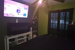 1643 N Indiana Pl, Griffith, IN 46319 - Photo 6