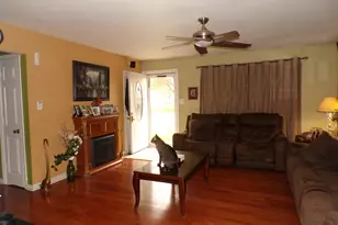 1643 N Indiana Pl, Griffith, IN 46319 - Photo 12