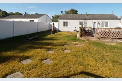 1643 N Indiana Place, Griffith, IN 46319 - Photo 4