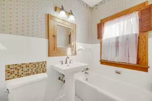 800 Lake St, Hobart, IN 46342 - Photo 14