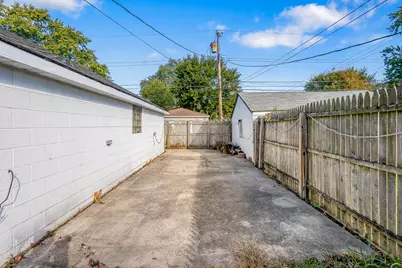 3143 Parkway North Street, Hammond, IN 46323 - Photo 10