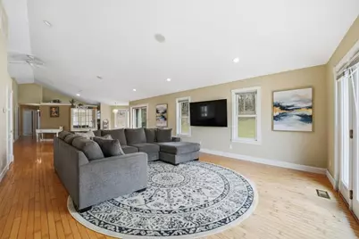 467 N 211 E, Valparaiso, IN 46383 - Photo 8