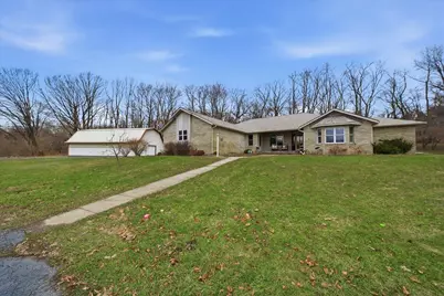 467 N 211 E, Valparaiso, IN 46383 - Photo 2