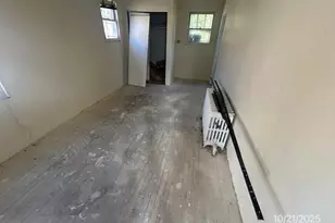 4408 W 10th Ave, Gary, IN 46404 - Photo 4