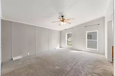 4678 W Schultz Road, La Porte, IN 46350 - Photo 12