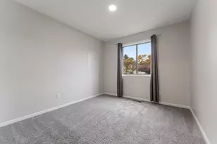 2121 Tupelo Ln, Chesterton, IN 46304 - Photo 16