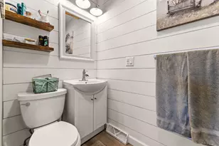 513 Almond St SW, Demotte, IN 46310 - Photo 18