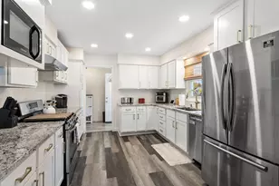 513 Almond St SW, Demotte, IN 46310 - Photo 12