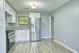 3521 164th St, Hammond, IN 46323 - Photo 10