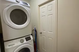 7625 Marshall Pl, Merrillville, IN 46410 - Photo 16