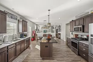 802 Hayfield Dr, Crown Point, IN 46307 - Photo 6