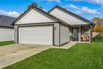 614 Brown Avenue, Mishawaka, IN 46545 - Photo 2