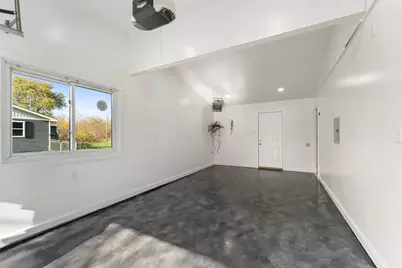 411 Nantucket Road, Valparaiso, IN 46385 - Photo 20