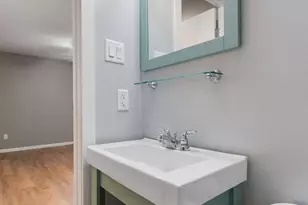 411 Nantucket Rd, Valparaiso, IN 46385 - Photo 18