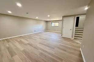 1950 Fairview Ln, Schererville, IN 46375 - Photo 6