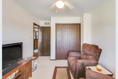 1707 Valley Court, Schererville, IN 46375 - Photo 16