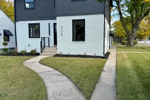 229 Hovey St, Gary, IN 46406 - Photo 8