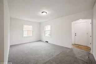 4357 Vermont Ct, Gary, IN 46409 - Photo 6