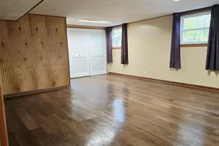 108 Willow Ct, Trail Creek, IN 46360 - Photo 12