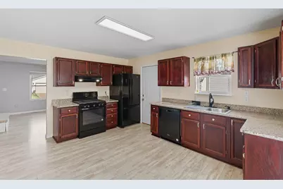 364 Rainier Road, Valparaiso, IN 46385 - Photo 6