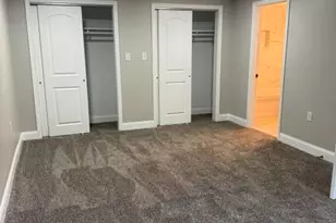 1528 Hanley St, Gary, IN 46406 - Photo 16