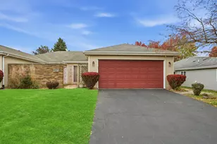 6937 Falcon Dr, Schererville, IN 46375 - Photo 2