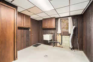 7905 Frederick Ave, Munster, IN 46321 - Photo 20