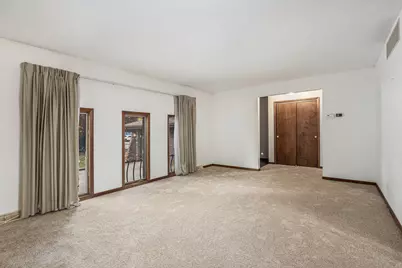 7905 Frederick Avenue, Munster, IN 46321 - Photo 10