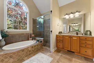 3300 Venice Dr, Valparaiso, IN 46385 - Photo 14