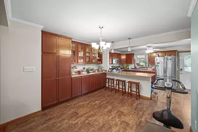 7044 Sherwood Avenue, Portage, IN 46368 - Photo 6