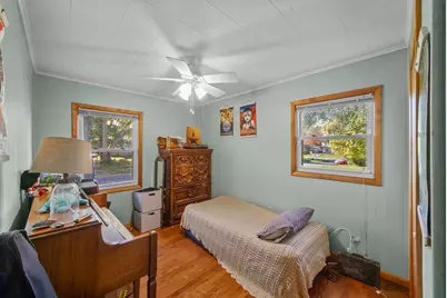 7044 Sherwood Avenue, Portage, IN 46368 - Photo 10