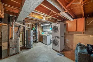 7044 Sherwood Ave, Portage, IN 46368 - Photo 16