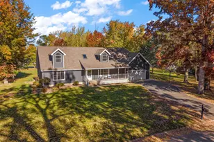 375 Reif Dr, Hebron, IN 46341 - Photo 2