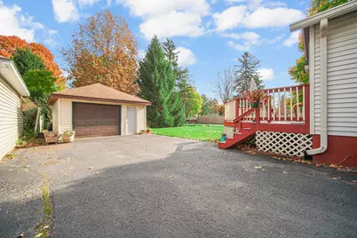 129 Kingsbury Avenue, La Porte, IN 46350 - Photo 4