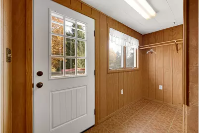 129 Kingsbury Avenue, La Porte, IN 46350 - Photo 8
