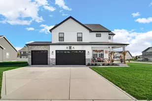 1785 Stellar St, Hobart, IN 46342 - Photo 1